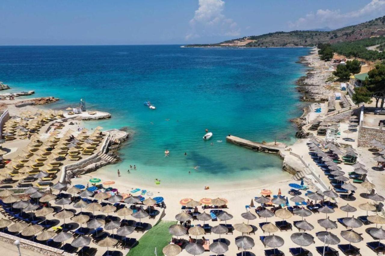 Full Moon Apartment Ksamil