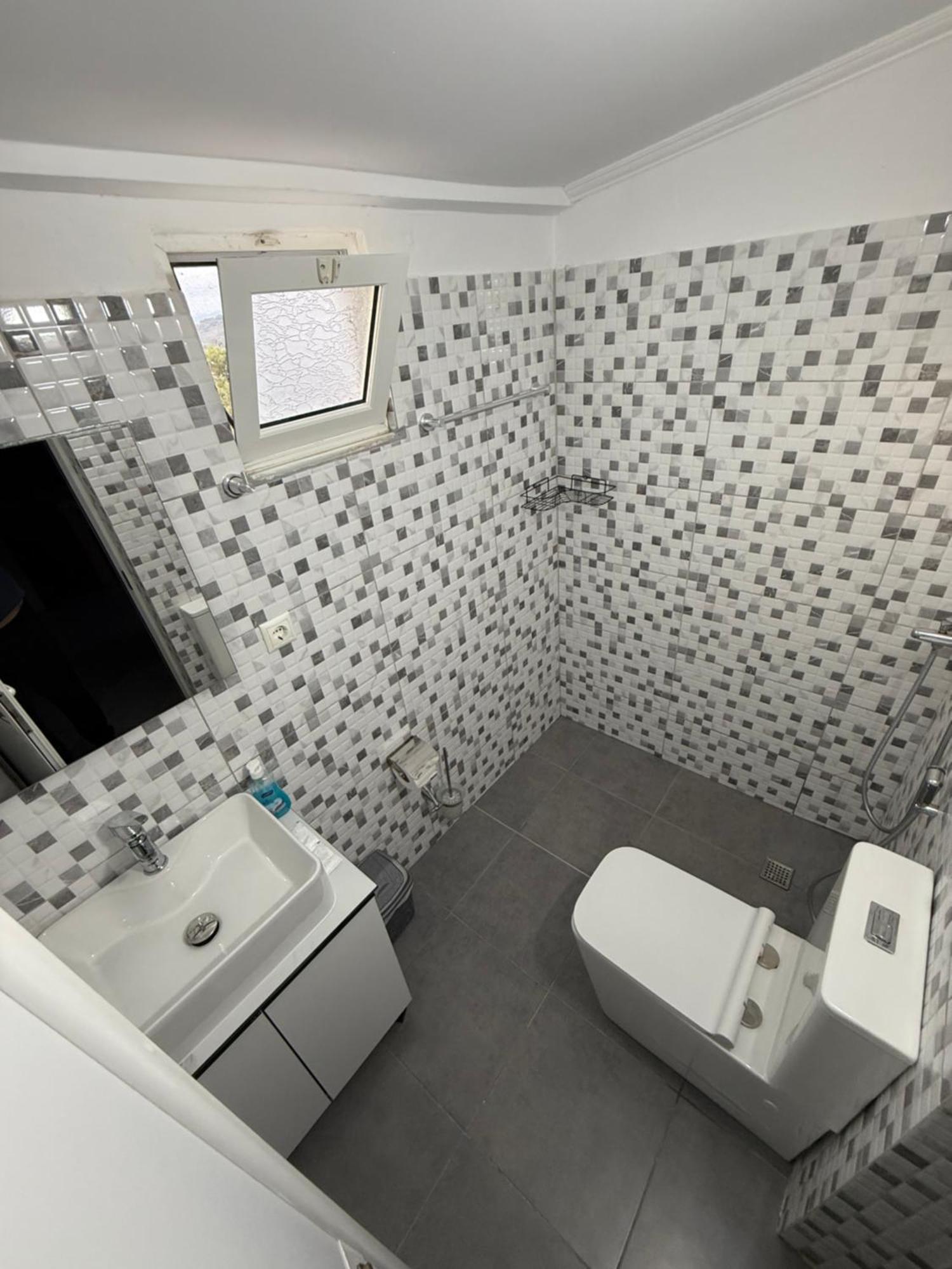 Full Moon Apartment Ksamil
