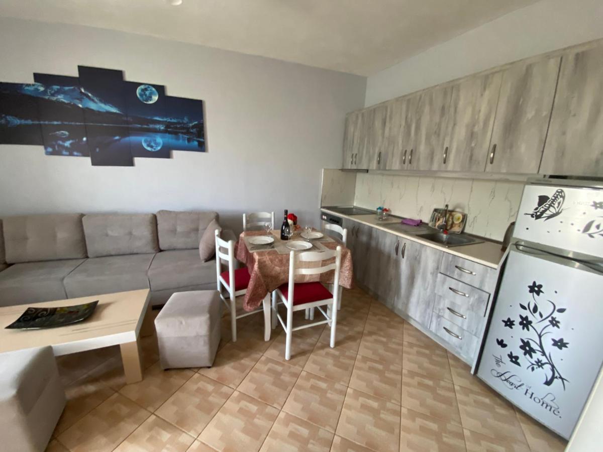 Apartment Full Moon Ksamil